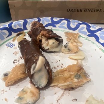 Anthony's Coal Fired Pizza & Wings - Mold - Pizza Near Me - Miami Lakes, Florida