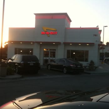 In-N-Out Burger - Burgers Near Me - Burbank, California In-N-Out Burger - Burgers Near Me - Burbank, California