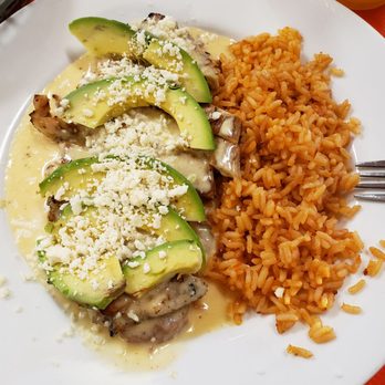 Raizes Mexican Kitchen - Regina's chicken - Mexican Near Me - Stafford, Texas Raizes Mexican Kitchen - Regina's chicken - Mexican Near Me - Stafford, Texas