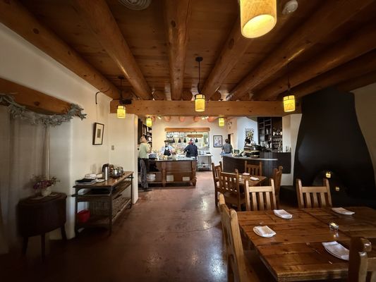 Farm & Table by null