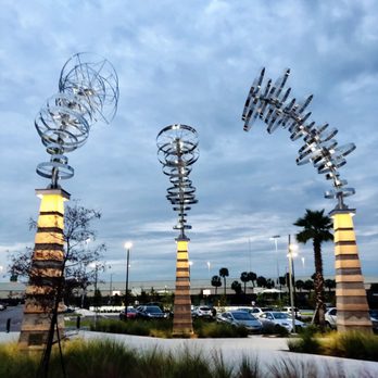 Julian B Lane Riverfront Park - Parks Near Me - Tampa, Florida