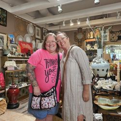 M Jardin - Every time I'm in La Jolla, I have to go visit my friend.  If she's wearing an "Ew People" shirt, that was from me:)
