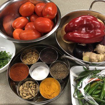 Taz Cooks Cooking Classes - The tastes and aromas of India - Cooking Classes Near Me