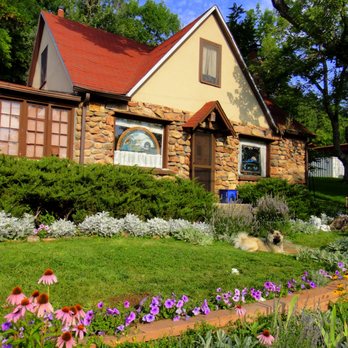 Kat Shea Healing Arts - Mount Sanitas Soul Spa is located on 3rd St in Boulder at the base of Mount Sanitas Open Space. - Reflexology Near Me - Boulder, Colorado Kat Shea Healing Arts - Mount Sanitas Soul Spa is located on 3rd St in Boulder at the base of Mount Sanitas Open Space. - Reflexology Near Me - Boulder, Colorado