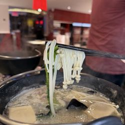 Shoo Loong Kan - Enoki Mushroom
