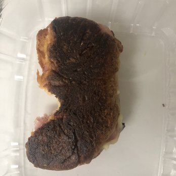 Bodegon 71 - The Napolitano. Burnt to a crisp croissant. Why would you even send me this?? - Argentine Near Me - Miami Beach, Florida