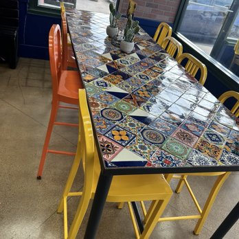 Tacos Jerez Elgin - Tables - New Mexican Cuisine Near Me - Elgin, Illinois