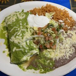 El Azteca Mexican Restaraunt - 5 de Mayo Burrito