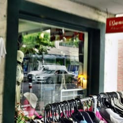 Designer Recycle Boutique
