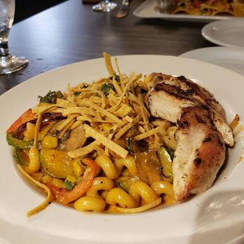 Cliff Dining Pub - Sushi Bars Near Me - Draper, Utah