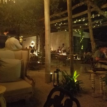 Parole Tulum - Beautiful setting - Italian Near Me - Tulum, ROO Parole Tulum - Beautiful setting - Italian Near Me - Tulum, ROO