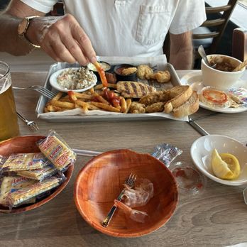 Rick's Crab Trap - Bars Near Me - Fort Walton Beach, Florida
