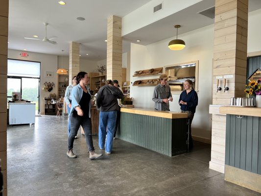 Farm Club: Restaurant, Farm Market & Brewery by null