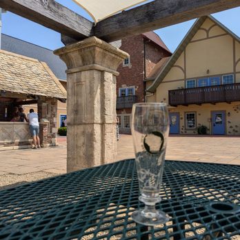 New Glarus Brewing Company - Courtyard - Breweries Near Me - New Glarus, Wisconsin