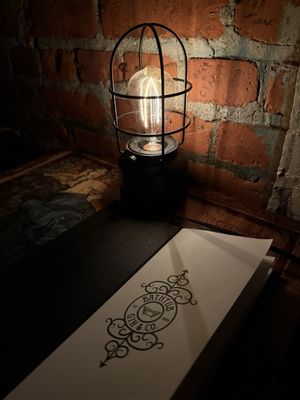 Bathtub Gin & Co. by null