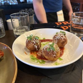 State Street Provisions - Archini balls - New American Near Me - Boston, Massachusetts State Street Provisions - Archini balls - New American Near Me - Boston, Massachusetts