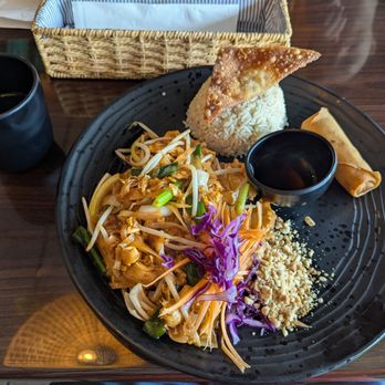 OTOP Thai - Pad Thai with Chicken - Thai Near Me - Gardena, California OTOP Thai - Pad Thai with Chicken - Thai Near Me - Gardena, California