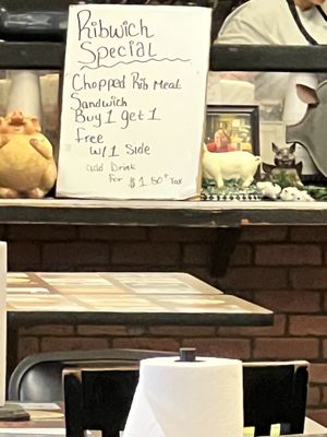George's Happy Hog Bar-B-Q by null