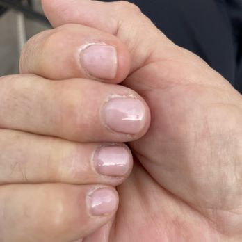 Queen Nail Spa - Terrible sloppy $40. Manicure.  Definitely not recommended. - Nail Salons Near Me - Windsor, California