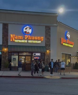 Nam Phuong - Jimmy Carter by null