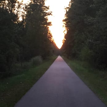 Tammany Trace - Hiking Near Me - Mandeville, Louisiana