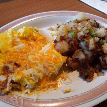 Cope's Knotty Pine Cafe - Scrambled eggs with cheese and country breakfast potatoes - Breakfast & Brunch Near Me - Bakersfield, California