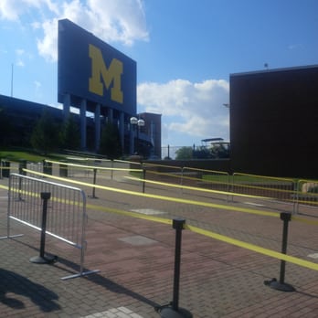 Michigan Stadium - Stadiums & Arenas Near Me - Ann Arbor, Michigan