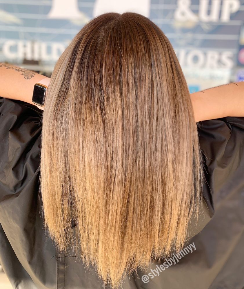 Styles By Jenny Logo
