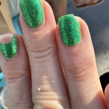 Bliss Nail Lounge - One week after spending $150. - Nail Salons Near Me - Hermosa Beach, California