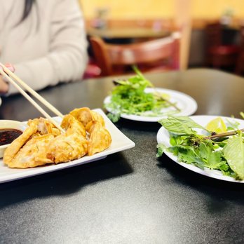 Pho Tommy 1 - 7. Seven Piece Pork Dumpling - Vietnamese Near Me - San Antonio, Texas Pho Tommy 1 - 7. Seven Piece Pork Dumpling - Vietnamese Near Me - San Antonio, Texas