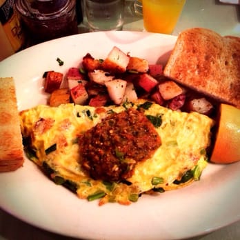 Mo's Grill - Mexican omelette. - Burgers Near Me - San Francisco, California