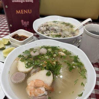 Monorom Cambodian Restaurant - Phnom Penh Noodle - Cambodian Near Me - Long Beach, California Monorom Cambodian Restaurant - Phnom Penh Noodle - Cambodian Near Me - Long Beach, California