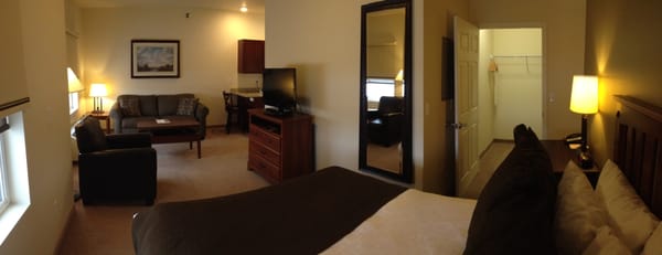 Noble Inn by null