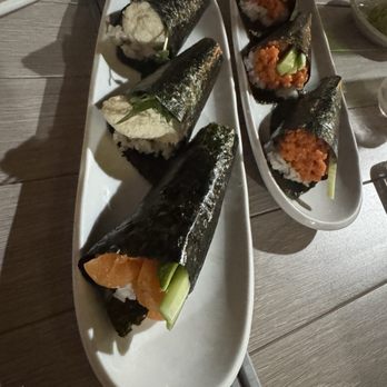 Sushi Yuzu - Blue crab hand roll (top left) Salmon hand roll (bottom left) Spicy tuna hand roll (all three on the right) - Sushi Bars Near Me - Toluca Lake, California Sushi Yuzu - Blue crab hand roll (top left) Salmon hand roll (bottom left) Spicy tuna hand roll (all three on the right) - Sushi Bars Near Me - Toluca Lake, California