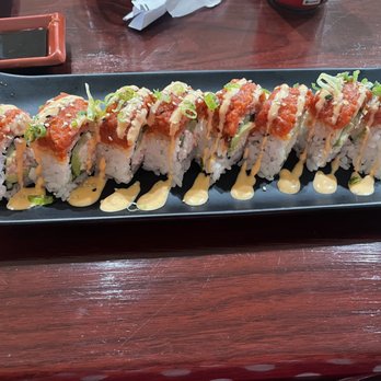 Akii Sushi - Mom's Roll - Japanese Near Me - Long Beach, California Akii Sushi - Mom's Roll - Japanese Near Me - Long Beach, California