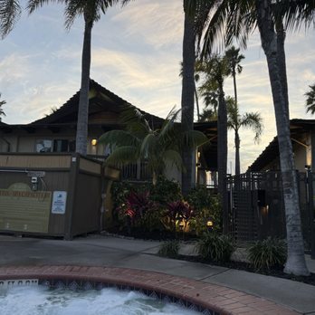 Humphreys Half Moon Inn - San Diego, CA