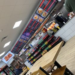 Lisa's Chicken and Seafood - Counter