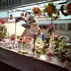 Hagen blüht auf - Allerlei Gestecke.