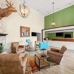 Best Western George West Executive Inn - Lobby