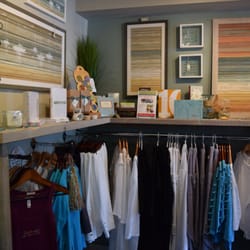 Sea-renity Beach Spa and Bou-Tiki - Coastal art, jewelry, hand-crafted soaps and candles.