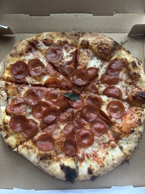 Hugo's Pizza by null