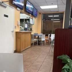 EL Granito De Oro - Inside