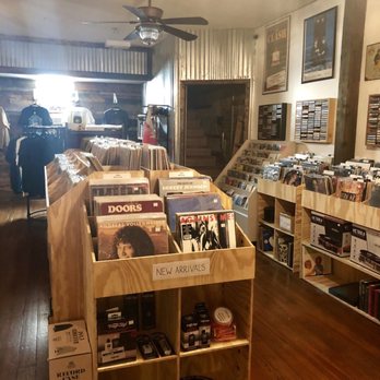 AndVinyl Records - Vinyl Records Near Me - Clarksville, Tennessee