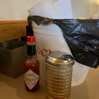 Avery's Maryland Grill - Shell bucket and old bay shaker - Seafood Near Me - Frederick, Maryland