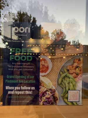 Oori Triangles - Piedmont Ave by null