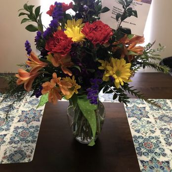 Nooks & Crannies Floral - What got delivered - Florists Near Me - Pherson, Kansas Nooks & Crannies Floral - What got delivered - Florists Near Me - Pherson, Kansas