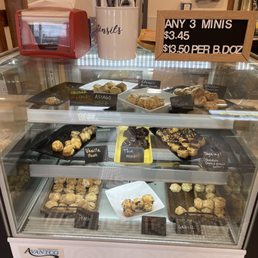 Display case Display case