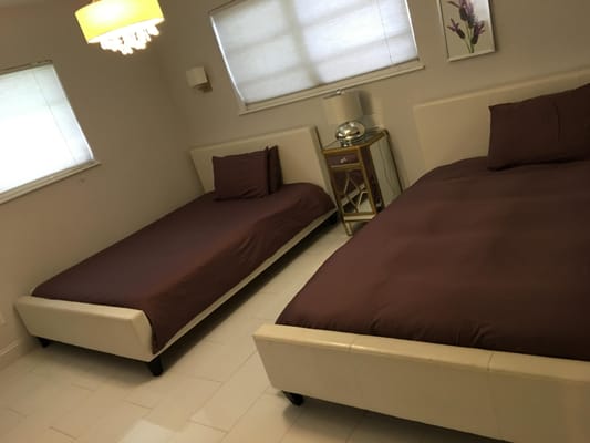 O.J. CLEANING SERVICES - Updated September 2024 - 48 Photos - Green Bay