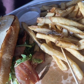 1909 - Chicken Sammie - Bars Near Me - Temecula, California