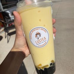 Lustea - Mango smoothie with mango jelly and black boba